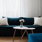 Nice Apartment - Near Sky Tower - Private Parking