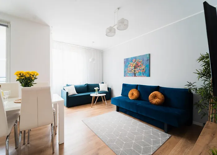 Nice Apartment - Near Sky Tower - Private Parking