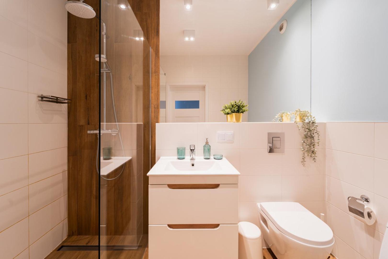 Apartament - Near Sky Tower - Private Parking